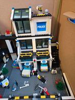 Lego Politiebureau 7744  - Complete Set, Ophalen of Verzenden, Zo goed als nieuw, Complete set, Lego