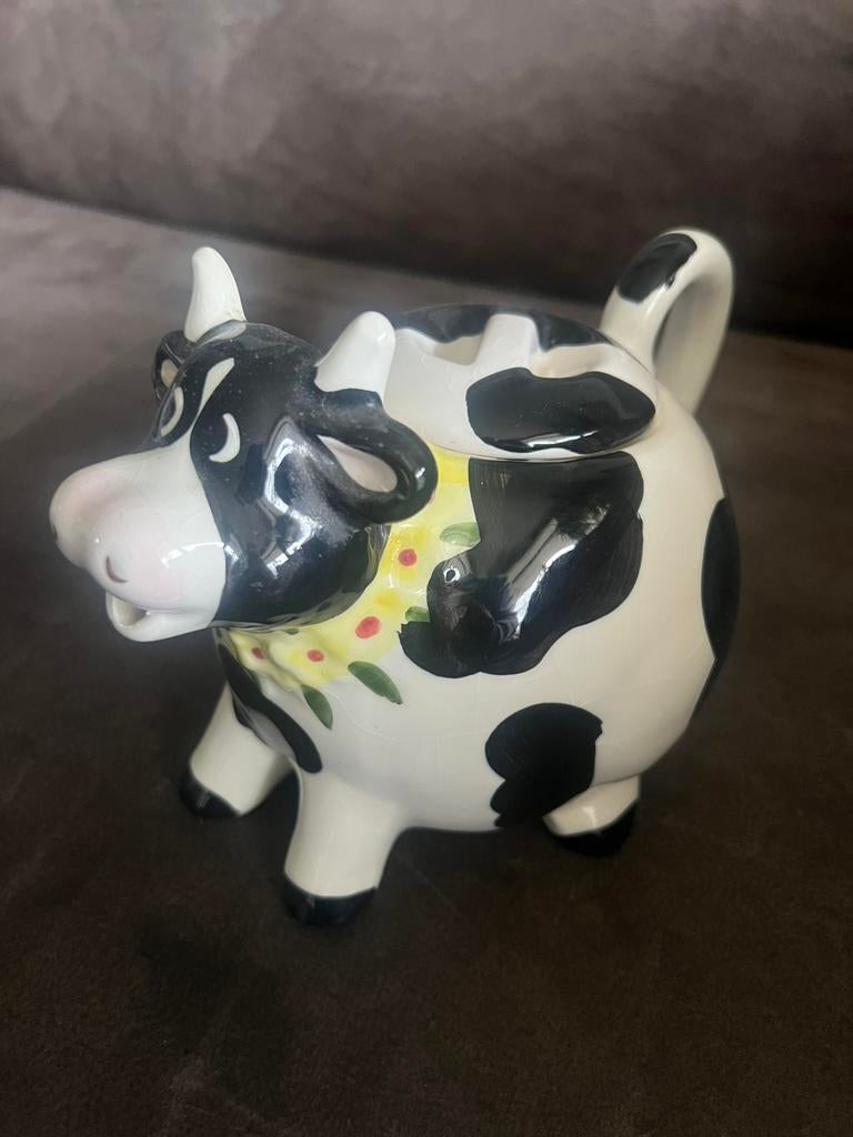 Vintage Theepot van een Koe, Gebruikt, Keramiek, Overige typen, Ophalen of Verzenden