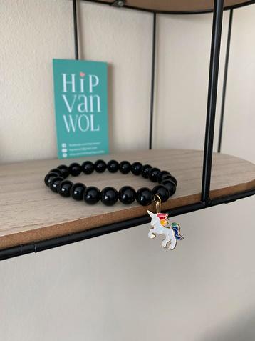 Unicorn armbanden beschikbaar voor biedingen
