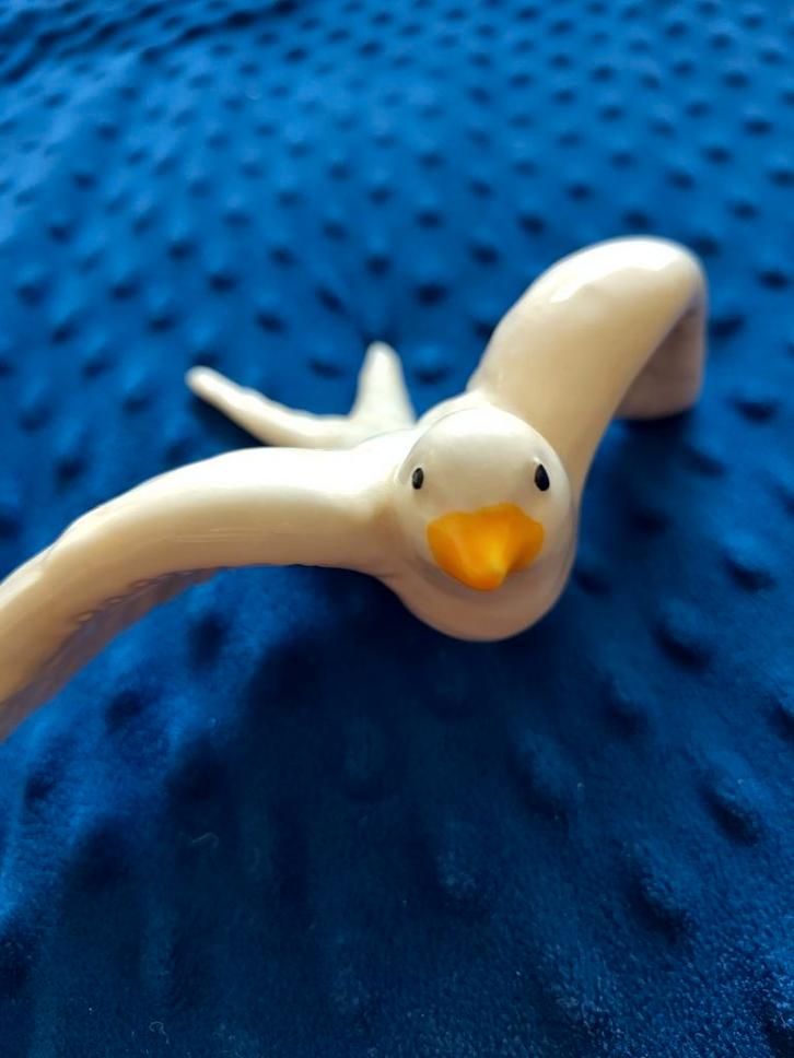 Keramische duif uit Lissabon - Decoratief beeldje, Tuin en Terras, Tuinbeelden, Zo goed als nieuw, Dierenbeeld, Overige materialen