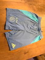 Ajax sportbroek, Maat XS of kleiner, Ophalen of Verzenden, Zo goed als nieuw, Shirt