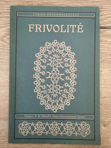 Frivolité - Femina Handwerkboek beschikbaar voor biedingen