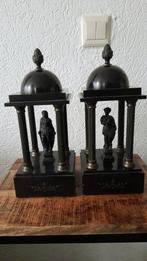 2 ANTIEKE MARMEREN ORNAMENTEN HOREN BIJ EEN MARMEREN KLOK, Antiek en Kunst, Ophalen of Verzenden