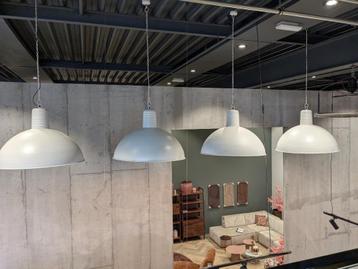 LAATSTE 5 GROTE HORECA HANGLAMPEN VOOR SPOTPRIJS beschikbaar voor biedingen