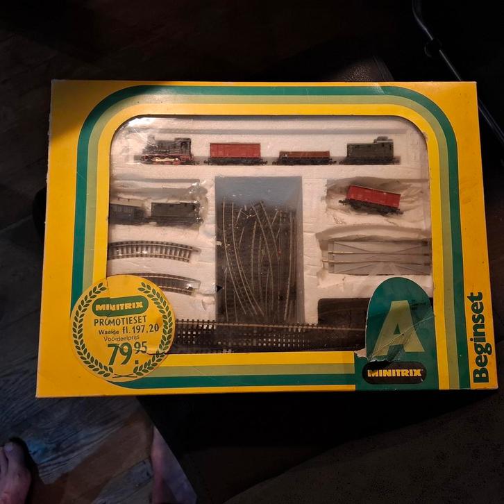 Minitrix Analoog, Hobby en Vrije tijd, Modeltreinen | N-Spoor, Zo goed als nieuw, Locomotief, Gelijkstroom, Trix, Analoog, Ophalen of Verzenden