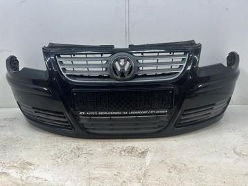 Voorbumper van een Volkswagen Polo (L041) beschikbaar voor biedingen