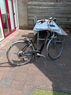 Kapotte elektrische fiets. ACCU werkt niet meer., Fietsen en Brommers, Fietsen | Dames | Omafietsen, Ophalen, Gebruikt