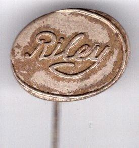 Riley blank zilverkleurig auto misdruk speldje ( L_106 ), Verzamelen, Speldjes, Pins en Buttons, Zo goed als nieuw, Transport