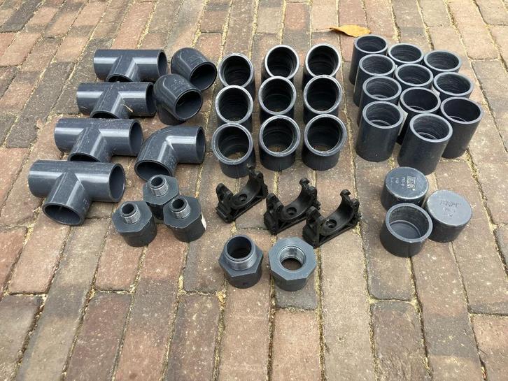 koopje: 38 (!!) lijmverbindingen 40 mm voor beregening, Doe-het-zelf en Verbouw, Buizen en Afvoer, Nieuw, Rechte buis, Pvc, 4 tot 6 meter
