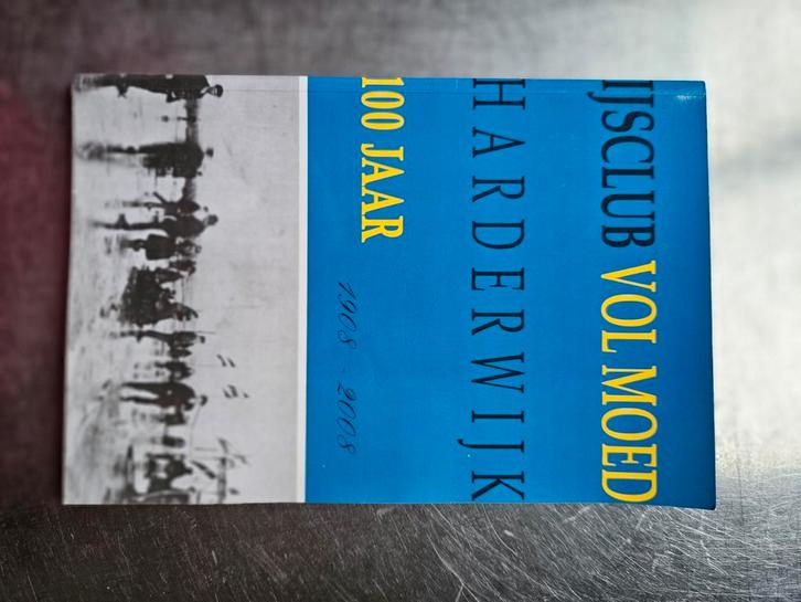 IJsclub Vol Moed Harderwijk - 100 Jaar, Boeken, Geschiedenis | Stad en Regio, Ophalen of Verzenden