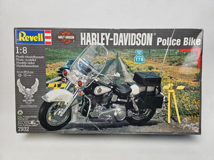 # Revell Harley-Davidson Police Bike 7932., Hobby en Vrije tijd, Modelbouw | Auto's en Voertuigen, Gebruikt, Auto, 1:50 of kleiner