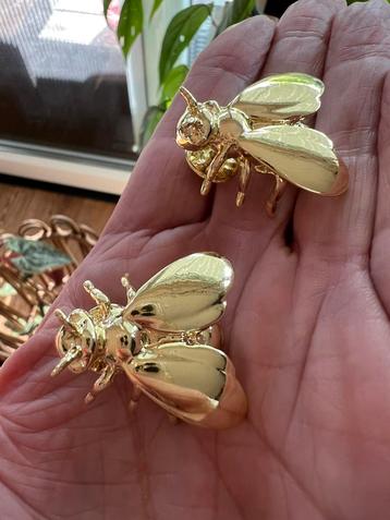 Set 2 Bee Broche Goud Marcel Wanders Relatiegeschenk 2021 beschikbaar voor biedingen
