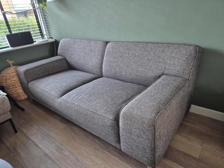 Xooon Bank en 2 bijpassende stoelen + hocker, Huis en Inrichting, Banken | Bankstellen, Gebruikt, Rechte bank, Tweepersoons, 200 tot 250 cm