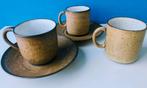 Vintage kop en schotels/Pottery Zaalberg/Hollebol, Gebruikt, Ophalen of Verzenden, Overige stijlen, Kop(pen) en/of Schotel(s)