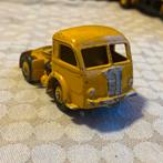 Dincky Toys tracteur panhard geel, Antiek en Kunst, Ophalen of Verzenden