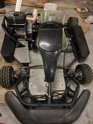 Briggs & Stratton kart met verstelbaar stoel beschikbaar voor biedingen