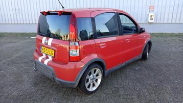 Fiat Panda 100HP 1.4 16V Airco, stuurbrk, CV, 6bak 2006 Rood beschikbaar voor biedingen