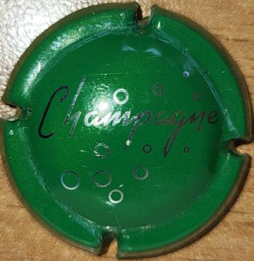 Champagnecapsule van VIGNERONS groen & zilver nr. 609 beschikbaar voor biedingen