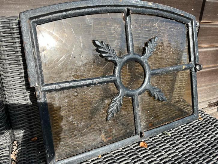 Antiek Gietijzeren Stalraam, Antiek en Kunst, Antiek | Glas en Kristal, Ophalen of Verzenden