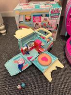 L.o.l camper en reiskoffer met veel extra’s, Ophalen of Verzenden, Zo goed als nieuw