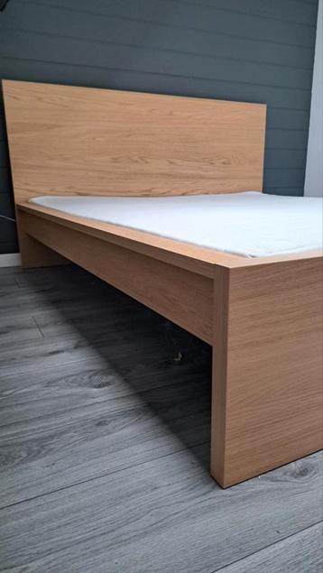 Ikea Malm Bed 160x200 + Matras - afbeelding 1