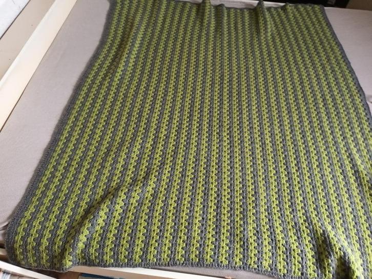 Gehaakte sprei kinderdeken plaid ledikant wieg 173-155cm., Kinderen en Baby's, Dekens, Slaapzakjes en Inbakerproducten, Nieuw