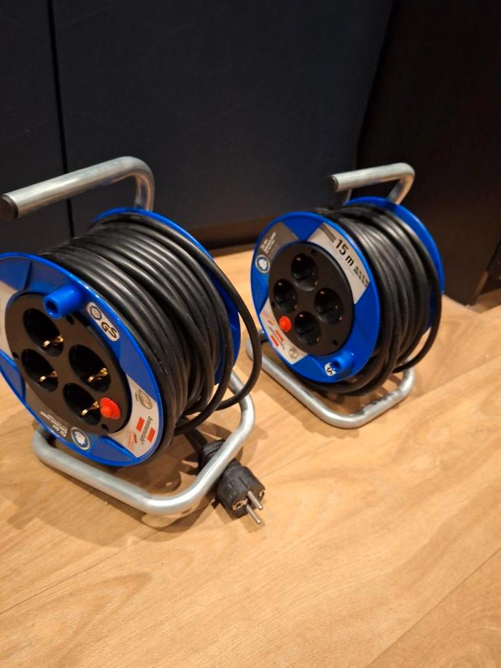 2x Haspel - Kabelhaspel Brennenstuhl 15m, Doe-het-zelf en Verbouw, Elektra en Kabels, Gebruikt, Kabel of Snoer, Ophalen