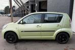 Daihatsu Sirion 2 1.0-12V Trend NWEAPK/AIRCO/ELKPAKKET/ZUINI, Auto's, Daihatsu, Voorwielaandrijving, Stof, Gebruikt, Bedrijf