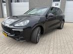 Porsche Cayenne 3.0 V6 416pk E-hybrid Sport design, Automaat, Cayenne, Zwart, 2995 cc