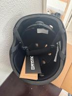 Mystic Helm XL - Nieuw in Doos, Watersport en Boten, Ophalen of Verzenden, Nieuw, Overige typen