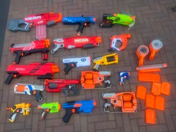 Verzameling NERF pistolen (17!) beschikbaar voor biedingen
