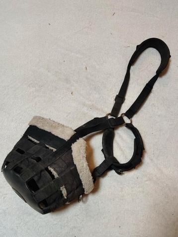 QHP graasmasker met bont maat L/full beschikbaar voor biedingen