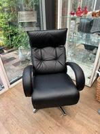 Zwarte leren fauteuil – zo goed als nieuw, Huis en Inrichting, Ophalen, Zo goed als nieuw, 50 tot 75 cm, Leer
