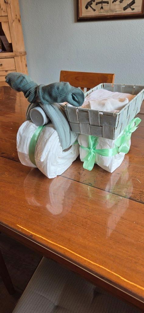 Luiertaart Motor - Roze Uitvoering Mogelijk, Kinderen en Baby's, Kraamcadeaus en Geboorteborden, Nieuw, Kraamcadeau, Ophalen of Verzenden