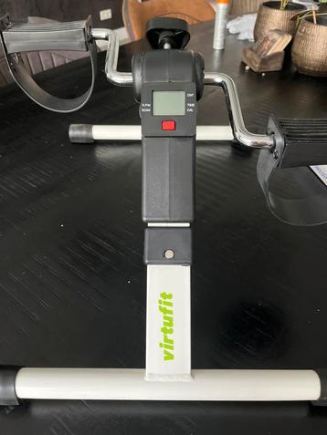 Virtufit Stoelfiets - Arm- en Beentrainer beschikbaar voor biedingen