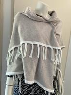 Uno due poncho creme kleur s/m, Maat 38/40 (M), Uno due, Beige, Ophalen of Verzenden