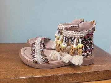 Super leuke Ibiza style sandalen maat 30 beschikbaar voor biedingen