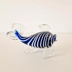 Blauw wit gestreept vis beeld mondgeblazen beeldje, Antiek en Kunst, Antiek | Glas en Kristal, Ophalen of Verzenden