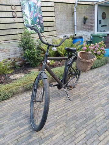Giant Herenfiets met mandje en versnellingen beschikbaar voor biedingen