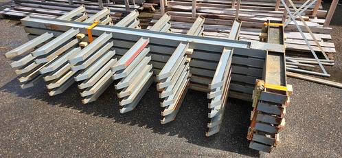 2x Armstelling / materiaalrek L=535 D=58 H=300cm., Doe-het-zelf en Verbouw, Metalen, Gebruikt, IJzer, Ophalen
