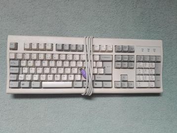 Diverse toetsenborden en muizen met ps2 aansluiting beschikbaar voor biedingen