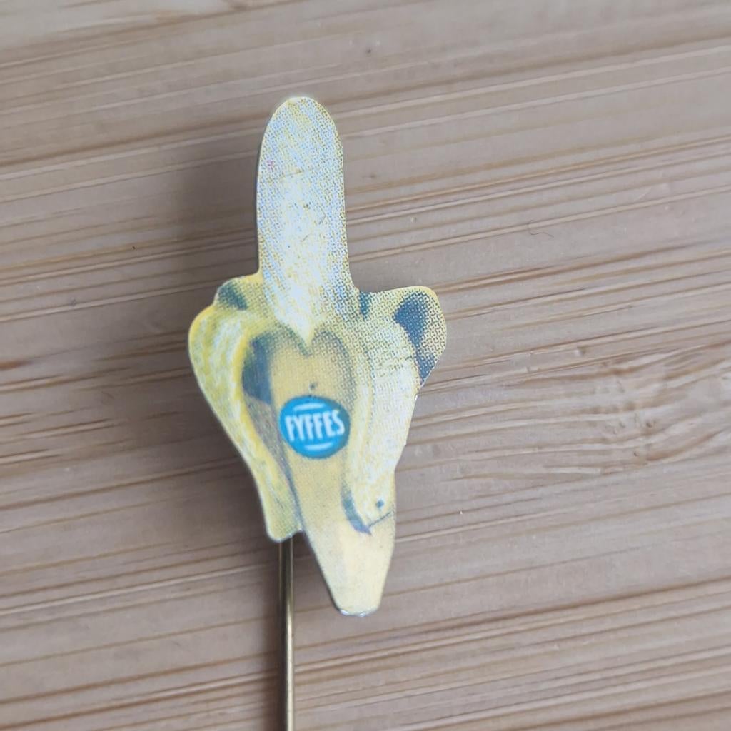 SPELDJE FYFFES, Verzamelen, Speldjes, Pins en Buttons, Ophalen of Verzenden, Zo goed als nieuw, Merk