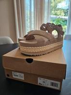 ugg, Ophalen of Verzenden, Nieuw