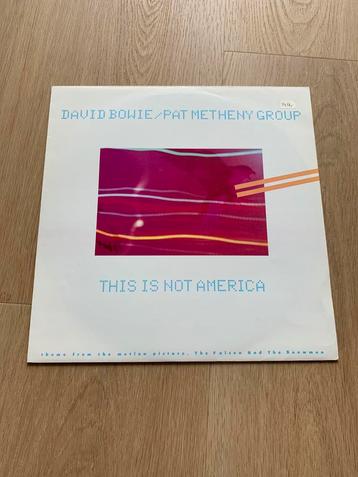 David Bowie - This Is Not America 12 inch beschikbaar voor biedingen
