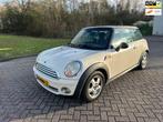 Mini Mini 1.6 Cooper/AIRCO/PARKEERSENS ACHTER, Auto's, Voorwielaandrijving, Stof, Gebruikt, 4 cilinders