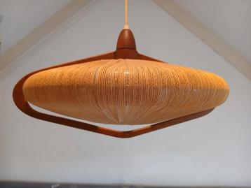 Mooi vintage Scandinavisch design Temde jaren 60 hanglamp  beschikbaar voor biedingen
