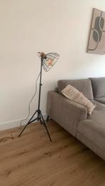 Industriele vloerlamp, Huis en Inrichting, Ophalen, Zo goed als nieuw, 150 tot 200 cm