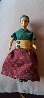 Vintage poppenhuis popje vrouw (merk?), Ophalen of Verzenden