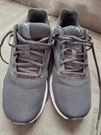 Puma sneakers maat 39, Puma, Zwart, Ophalen of Verzenden, Sneakers of Gympen