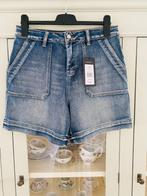 Korte broek Jeans  hoog model maat 40 42  Nieuw, Blauw, Nieuw, Ophalen of Verzenden, W30 - W32 (confectie 38/40)